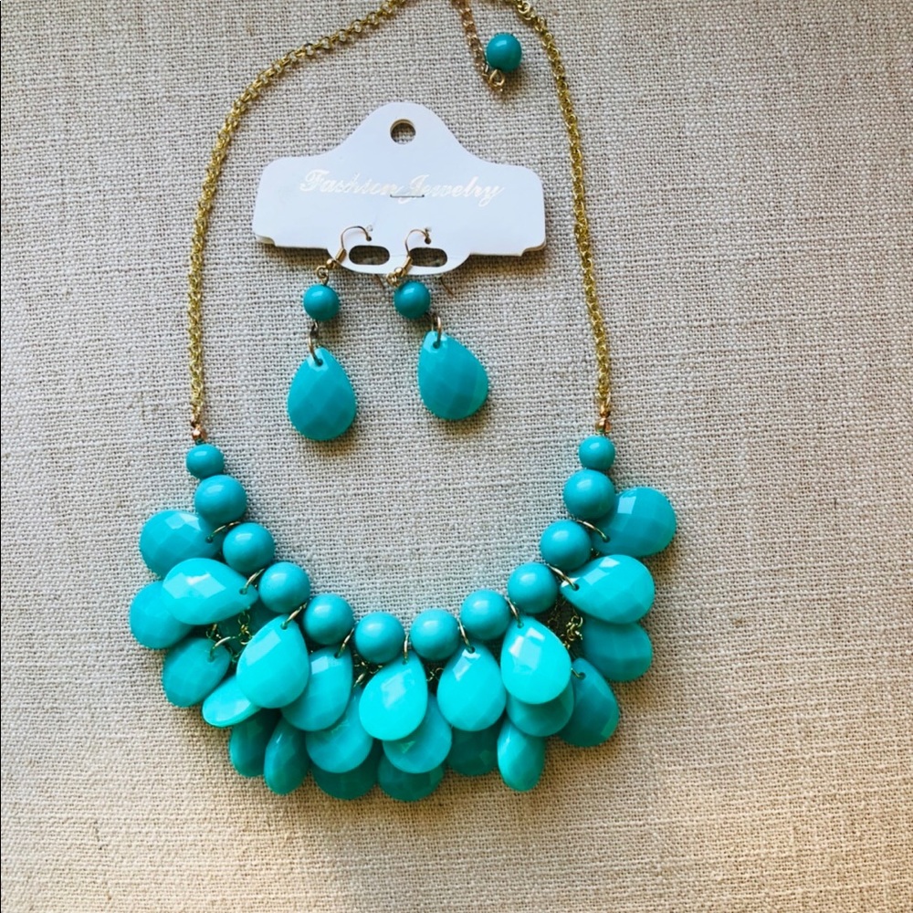 Variety Pack of Fashion Jewelry Necklaces